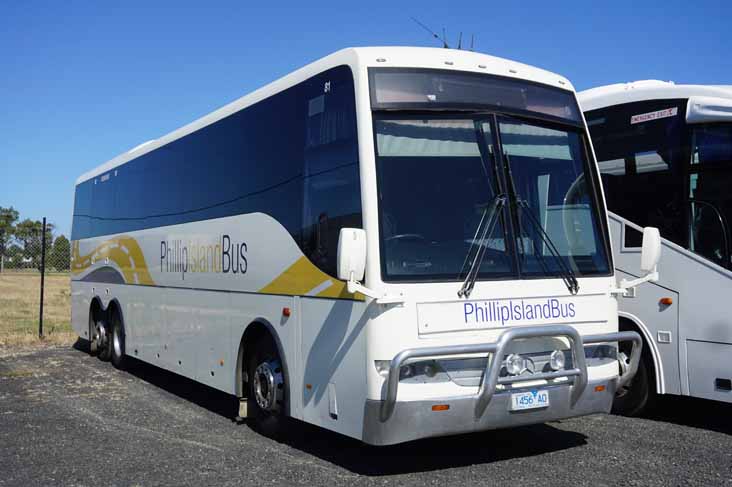 Phillip Island Mercedes O500RF Coach Design 81